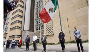 Personal del IMSS rinde homenaje a personas fallecidas por COVID-19