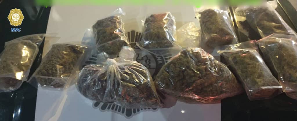 Detienen a 3 hombres en la colonia Morelos con 5 kilos de marihuana