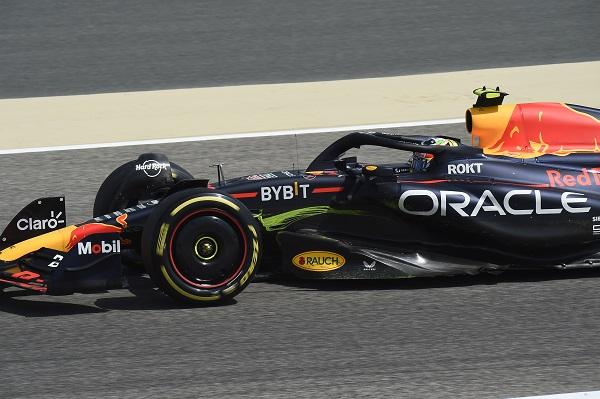 Checo pruebas Sakhir