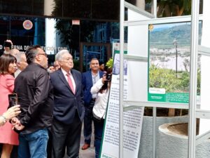 Al inaugurar la exposición "Somos más que Energía”, Manuel Bartlett afirmó que “La CFE es fundamental para la justicia social en el país”