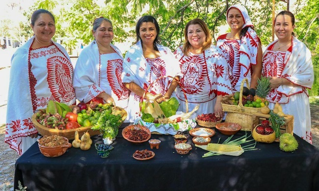 Las Mujeres del Fuego de Colima: Guardianas de la Tradición Gastronómica