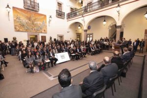 Encabeza Gobernador el Premio al Mérito Empresarial 2023