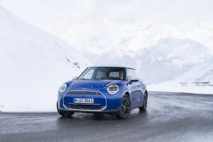 El nuevo MINI Cooper SE: Manejo divertido